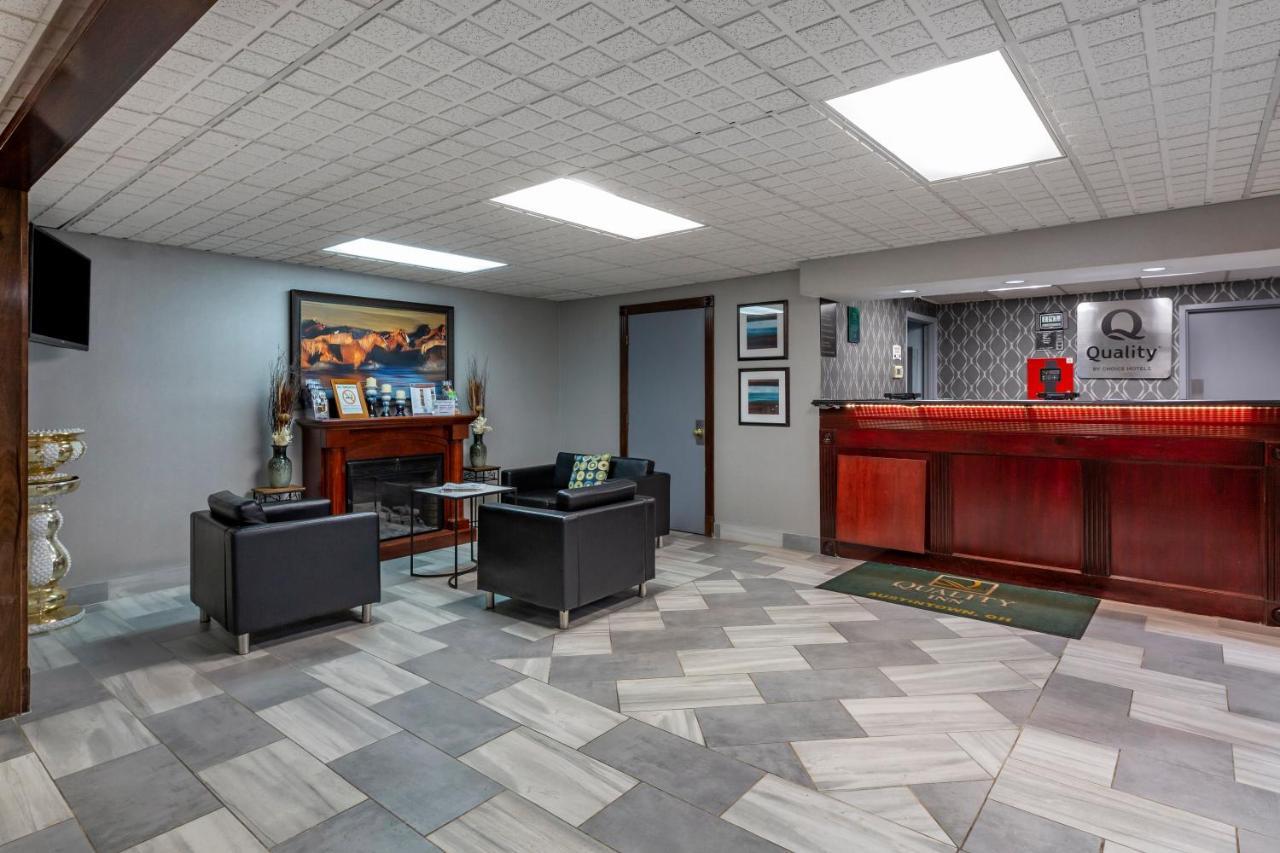 Quality Inn Austintown-Youngstown West Kültér fotó